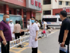 党旗飘扬 | 坚决打赢疫情防控战役