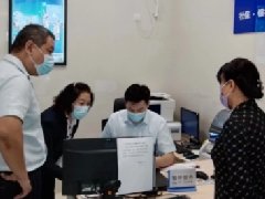濮阳县社会保险中心深入便民服务网点开展“社保服务进万家”活动