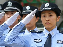 工业园区公安分局主动学习积极维护维护民警执法权威