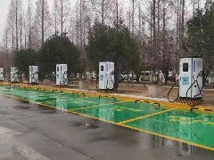 积极推进充电桩建设 赋能城市绿色发展