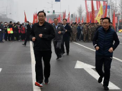 给力！我市第四届迎春健跑活力开跑