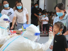 清丰第一医院圆满完成学校师生核酸采集任务
