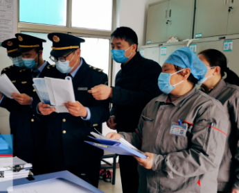 濮阳市生态环境综合行政执法支队：加强环境监管 筑牢疫情防线