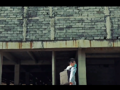 濮阳市一高学生作品《光墟》 永夜废墟 永远向光