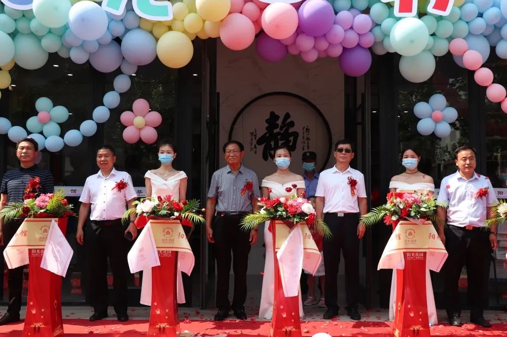 濮阳县阳光花园：全民阅读有担当 自建图书馆免费开放