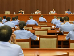 华龙区检察院召开新任领导见面会