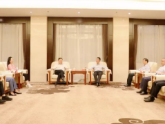 市委书记杨青玖会见中国家具协会理事长徐祥楠