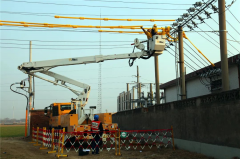 元旦假期，电网人全力以赴保供电