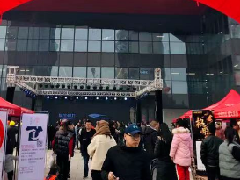 上万个岗位！边逛街边找工作！濮阳经济技术开发区大型招聘会来袭！